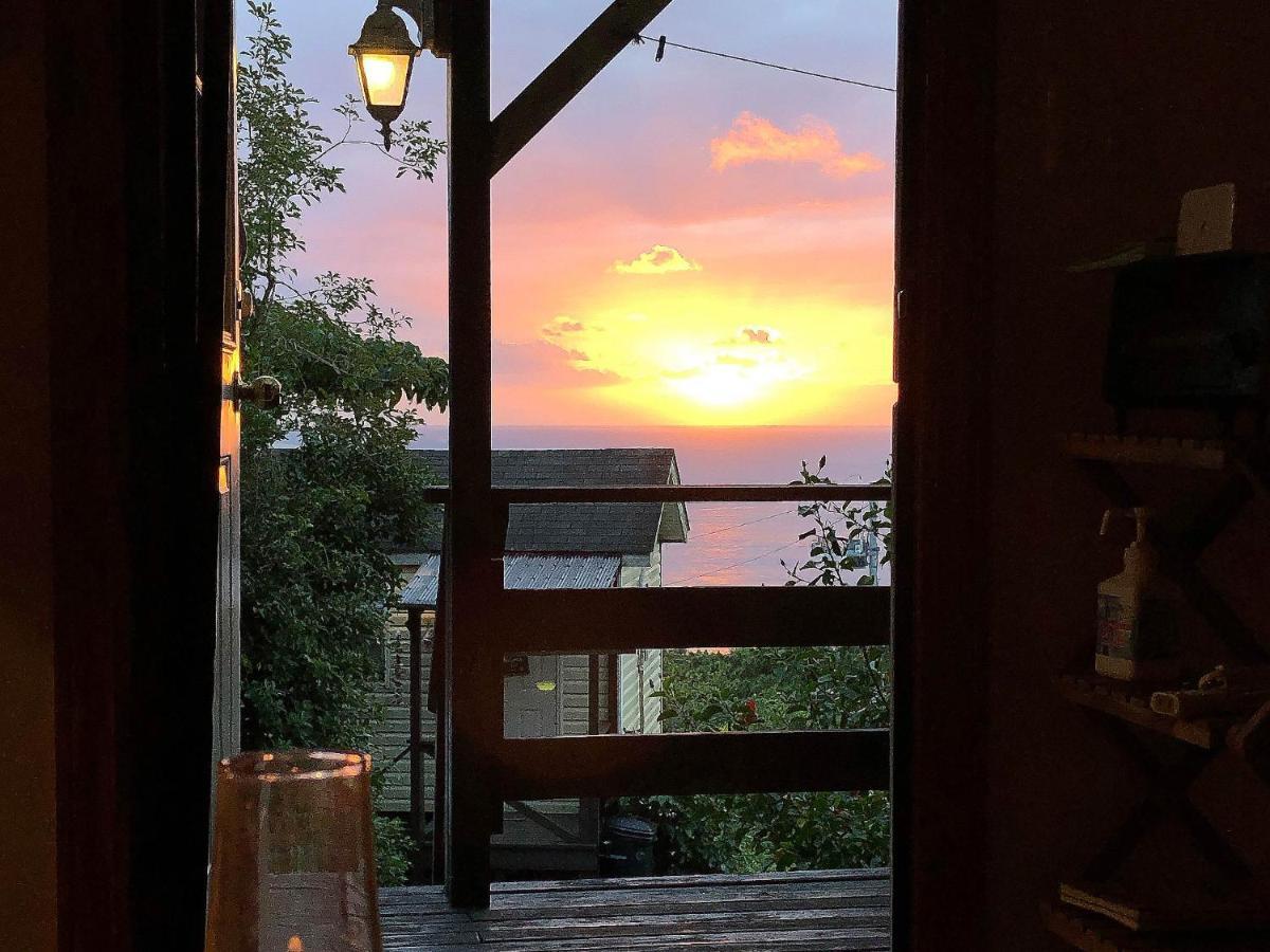 Panorama Ocean View Cottage Motobu Exterior photo