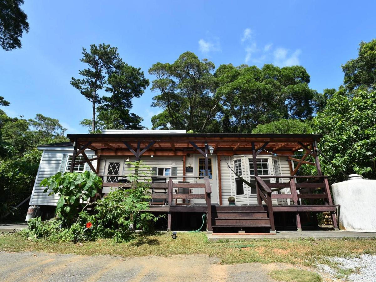 Panorama Ocean View Cottage Motobu Exterior photo