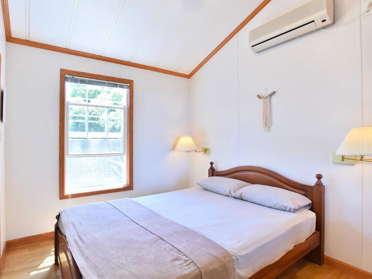 Panorama Ocean View Cottage Motobu Exterior photo