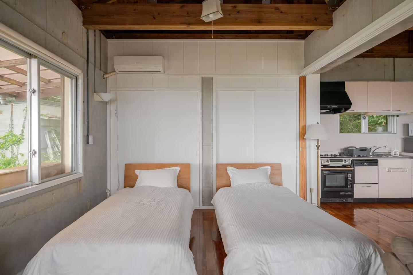 Panorama Ocean View Cottage Motobu Exterior photo