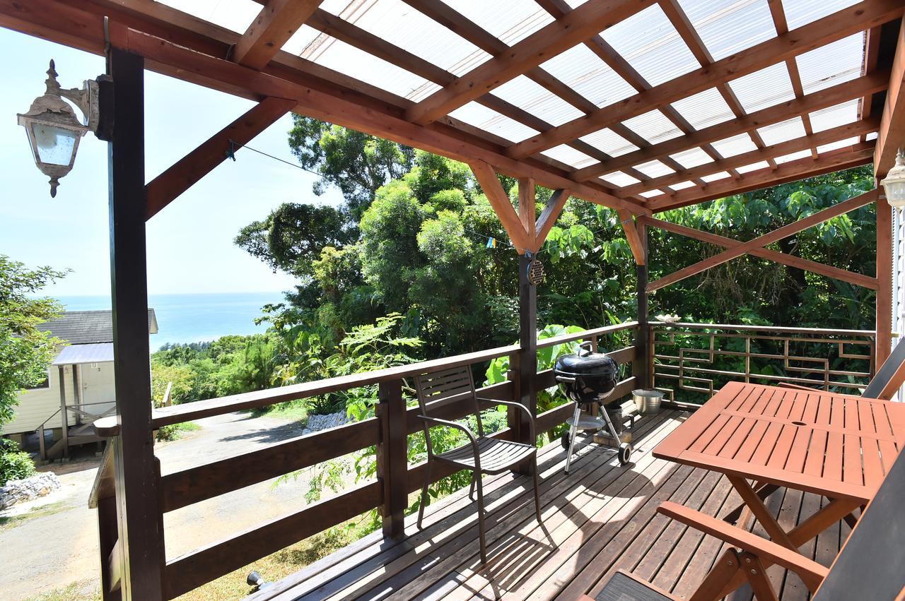 Panorama Ocean View Cottage Motobu Exterior photo